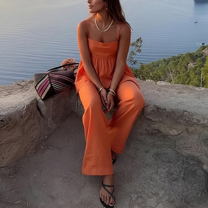 Completi Estivi <span class=keywords><strong>Eleganti</strong></span> da Donna All'ingrosso: Top Corto a Canotta Traspirante a Tinta Unita e <span class=keywords><strong>Pantaloni</strong></span> a Gamba Larga a <span class=keywords><strong>Vita</strong></span> <span class=keywords><strong>Alta</strong></span> - Set Casual da Donna - Product Image 3