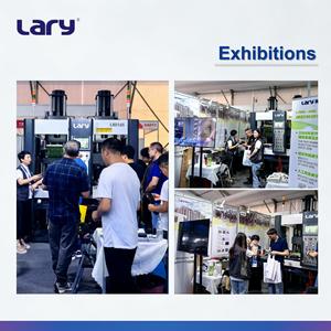 آلة حقن النعال المطاطية LRS165-2ST سهلة الاستخدام بقوة 1650 كيلونيوتن وحجم حقن 850 مل لصناعة أحذية القماش والنعال المسطحة الكاجوال - Product Image 4