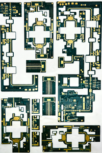 PCB et PCBA haute fréquence Rogers RT5880 de 0,02 micro-pouce pour équipement de communication à ondes millimétriques - Product Image 4