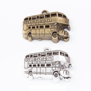Breloque Bus à deux étages <span class=keywords><strong>de</strong></span> Londres en alliage <span class=keywords><strong>de</strong></span> zinc bronze antique pour bracelets <span class=keywords><strong>de</strong></span> fans du transport britannique - Product Image 1