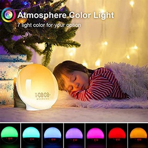 Réveil numérique à lumière LED à 7 couleurs changeantes, lampe de bureau avec simulation du lever et du coucher du soleil - Product Image 6