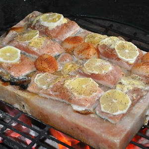 เกลือหิมาลายันสีชมพูธรรมชาติ 100% คุณภาพสูง 2.5 กก. สำหรับบาร์บีคิว แบบก้อน ไม่ผ่านการขัดสี บรรจุภัณฑ์แบบถุงและกล่อง - Product Image 1