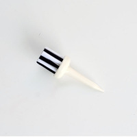 Brosse de nettoyage pour tee de golf, vente en gros usine, 3 couleurs, hauteurs 52/57/62mm, en plastique durable, pour clubs, portable et prête à l'emploi pour l'entraînement