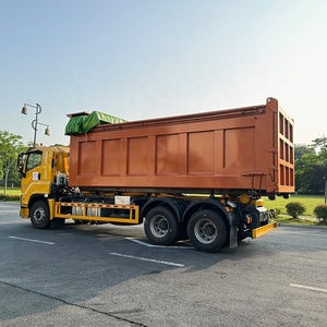 Factory Direct Isuzu 6X4 Hydraulic Hook Loader Truck for Roll-Off <b>Waste</b> Container Handling and Urban Sanitation - Product Image 3