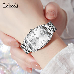 Montre pour femme à bracelet en acier carré, nouvelle et très vendue - Product Image 3