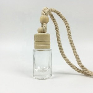 Hot Selling 8ml Round <strong>Skull</strong> Shape Hanging Diffuser Car Perfume <strong>Bottle</strong> Car Essential Oil <strong>Glass</strong> <strong>Bottle</strong> Car air Freshener <strong>Bottle</strong> - Product Image 5