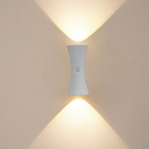 โคมไฟติดผนังรูปนาฬิกาทราย ไฟกลางคืนแบบเหนี่ยวนำร่างกายมนุษย์ ไม่ต้องเดินสายไฟ แม่เหล็กยึดติด ห้องนั่งเล่น สไตล์นอร์ดิก ไฟ LED โคมไฟติดผนัง โพสต์โมเดิร์น - Product Image 6