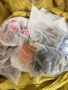 Vêtements pour femmes en stock : assortiment de mode décontractée, hauts, maillots de bain, jupes, robes populaires, nouveaux arrivages, vente en gros - Product Image 5