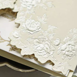 Cartes d'invitation personnalisées en relief avec impression vanille pour événements spéciaux, mariages, impression offset en relief faite à la main - Product Image 5