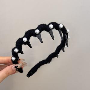 Diadema de hilo estilo coreano con perlas y ondas - Aro para el pelo con dientes antideslizantes para la parte superior de la cabeza, accesorio voluminizador de textura esponjosa - Product Image 5