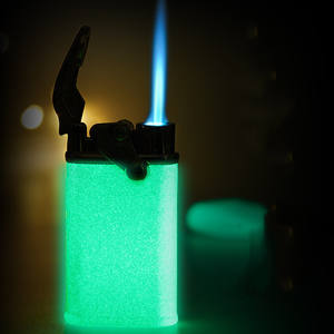 कस्टम छवि लोगो Refillable Windproof नीले लौ चमकदार सिगरेट लाइटर चमक में अंधेरे जेट आग गैस ब्यूटेन मशाल लाइटर - Product Image 6