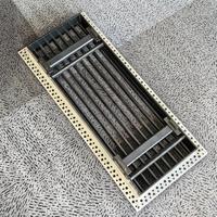 Grille de ventilation linéaire moderne en aluminium recouvert de plastique avec noyau amovible pour plafond et mur de système CVC, gris argenté