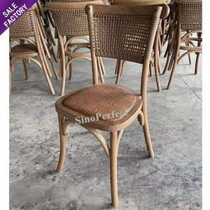 Venta de Fábrica, Sillas de Madera Apilables de Estilo Francés para Eventos de Banquetes en Hoteles al Aire Libre, para Bodas y Fiestas - Product Image 1