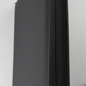 Classeur de cartes à collectionner en cuir PU noir à 9 pochettes, fabricant OEM ODM en gros sous marque privée - Product Image 6