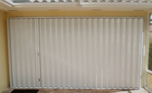 Stores d'<span class=keywords><strong>accordéon</strong></span> d'obturateur d'ouragan en alliage d'aluminium de volet roulant extérieur résistant pour le modèle d'ouverture horizontale de typhon - Product Image 4