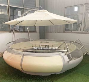 <span class=keywords><strong>Bateau</strong></span> à pédales électrique en HDPE pour location, moteur Yamaha à essence, barbecue, <span class=keywords><strong>bateau</strong></span> <span class=keywords><strong>flottant</strong></span> rond avec lit rembourré pour complexe hôtelier - Product Image 6
