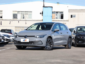 <span class=keywords><strong>Volkswagen</strong></span> Golf 2023 280TSI DSG Pro Usado Premium |   1.4L |   150HP, <span class=keywords><strong>7</strong></span> Velocidades DCT, Bajo Kilometraje, Estado Impecable, Espacioso, 5 <span class=keywords><strong>Plazas</strong></span> - Product Image 2