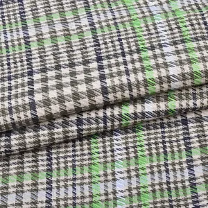 Grosir kustom 165gsm kain gaun berongga tenun T/R benang dicelup kain untuk mantel