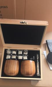 Set de Regalo de Vasos de Whisky de Madera de Azufaifo Carbonizada con Cubos de Hielo de Acero Inoxidable, Caja de Madera, Personalizable, Regalo Empresarial Premium, Venta al Por Mayor - Product Image 2