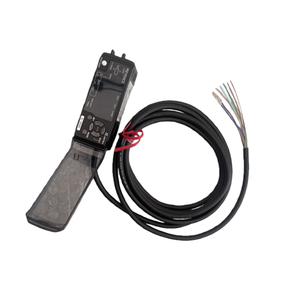 เซ็นเซอร์วัดระยะทางด้วยเลเซอร์ CMOS รุ่น IL-1000 KEYENCE ของแท้ 100% ใหม่เอี่ยม พร้อมแอมพลิฟายเออร์ แบบติดตั้งบนราง DIN มีสินค้าในสต็อก - Product Image 2