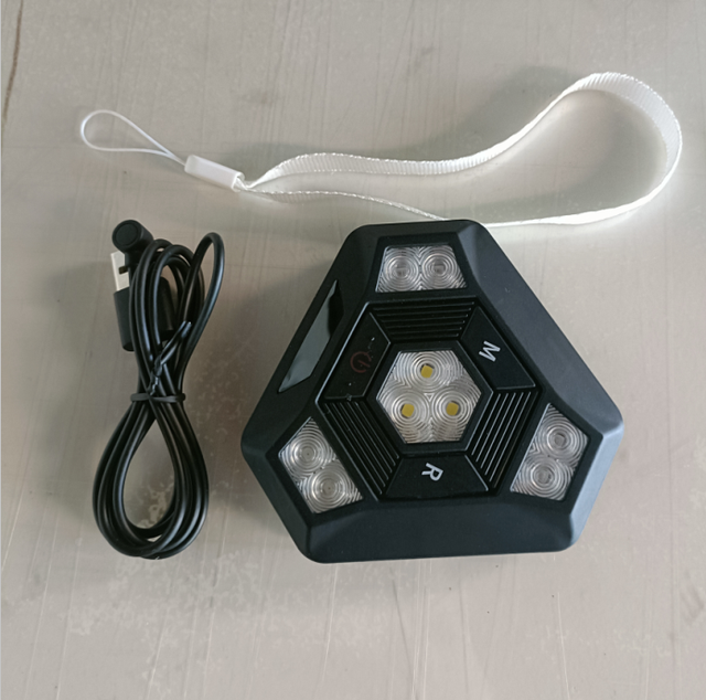360 Degree Magnetic Safety Flares Rechargeable LED Warning Lamp Car Vehicle Road Emergency Safety Strobe Signal Lights