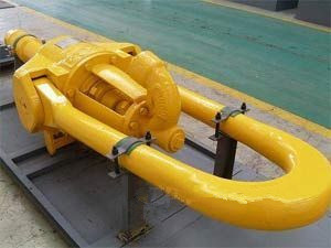 Pièces de rechange pour plateformes de forage pétrolier : Émerillons de forage forgés en acier à haute teneur en manganèse 4500KN SL450, 1 pièce - Product Image 4