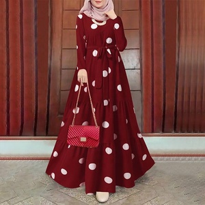 <span class=keywords><strong>Abbigliamento</strong></span> musulmano stampato taglie forti <span class=keywords><strong>fiore</strong></span> Abaya <span class=keywords><strong>donna</strong></span> <span class=keywords><strong>abbigliamento</strong></span> musulmano di vendita calda - Product Image 1