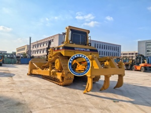 Bulldozers Usados CAT D8R Originales de Japón en Buen Estado, Solución de Maquinaria de Segunda Mano Caterpillar D8R - Product Image 4