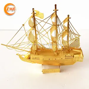 売れ筋お土産DIYメタルギフトクラフト小型3Dゴールデンヨット