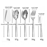 Ensemble de spatules à gâteau, couteaux à beurre, fourchettes et cuillères en acier inoxydable martelé de luxe moderne pour la restauration et les événements (vente en gros)