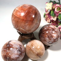 Donghai Quartz de sapin poli de haute qualité Pierre de cristal naturel Sphère de guérison Quartz hématoïde Boule de cristal Thème de l'amour Noël
