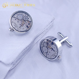 <span class=keywords><strong>Gemelli</strong></span> Eleganti Color <span class=keywords><strong>Argento</strong></span> di Alta Gamma per <span class=keywords><strong>Uomo</strong></span>, Stampati <span class=keywords><strong>in</strong></span> 3D con Incisione, per Camicie da <span class=keywords><strong>Uomo</strong></span>, con Movimento a Orologio Incastonato - Product Image 6