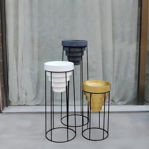 <span class=keywords><strong>Maceta</strong></span> de Fibra de Vidrio Reforzada con Plástico, Diseño Cónico Invertido de Cinco Niveles, Simple y Creativo, Venta Directa de Fábrica - Product Image 1