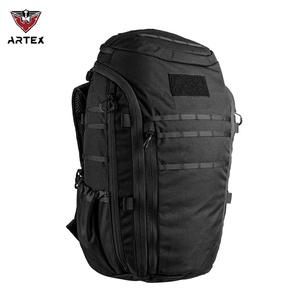 Mochila Táctica EDC de Perfil Bajo Switchblade Pack para Máximo Espacio y Organización - Product Image 1
