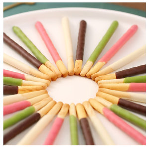Biscuits enrobés <span class=keywords><strong>de</strong></span> chocolat, biscuits Lady Fingers, bâtonnets <span class=keywords><strong>de</strong></span> biscuits au chocolat, craquelins au chocolat, en-cas - Product Image 5