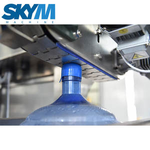 Machine de capsulage de remplissage de lavage d'eau de baril de bouteille automatique de 5 gallons <span class=keywords><strong>SKYM</strong></span> - Product Image 6