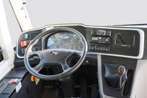 Nouveau Type 7.4m Long entraîneur scolaire <span class=keywords><strong>pour</strong></span> <span class=keywords><strong>étudiant</strong></span> Transport de passagers Transmission manuelle de carburant diesel Norme d'émission Euro 5 - Product Image 4