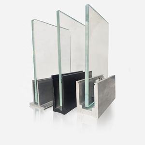 Système de garde-corps <span class=keywords><strong>en</strong></span> <span class=keywords><strong>verre</strong></span> <span class=keywords><strong>trempé</strong></span> sans cadre sur mesure, garde-corps <span class=keywords><strong>en</strong></span> <span class=keywords><strong>verre</strong></span> à canal <span class=keywords><strong>en</strong></span> U <span class=keywords><strong>en</strong></span> <span class=keywords><strong>aluminium</strong></span>, pliage, découpe, décorations - Product Image 2