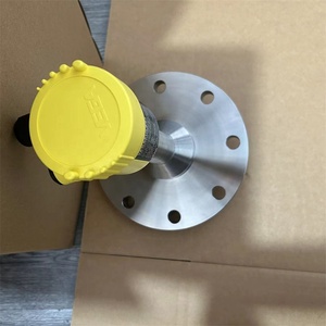 Capteur radar industriel Vegapuls 63 pour la mesure de niveau continue avec une fréquence de 26 GHz et une précision de 2 mm PS63.CXPFEHKMAX - Product Image 5