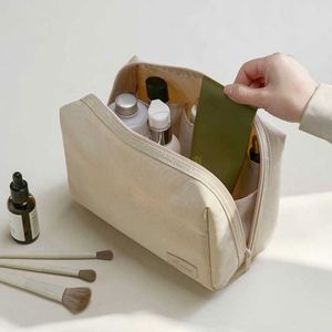 Sac cosmétique en toile de coton imprimé personnalisé, fermeture éclair, en lin RPET recyclé, écologique et biologique - Product Image 4