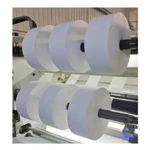 하이 퀄리티 엠보싱 및 컬러 생리대 원료 도트가있는 통기성 필름 인쇄