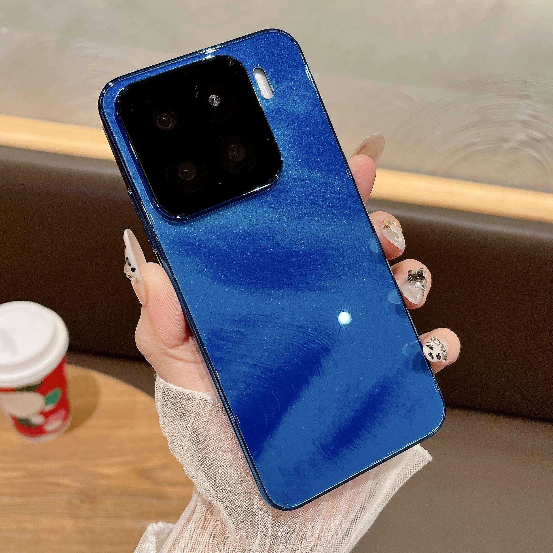 สีม่วงเที่ยงคืน