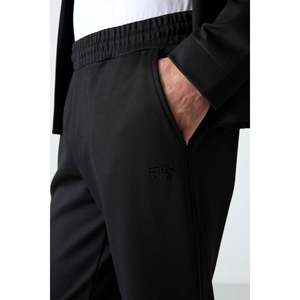 Conjunto Deportivo Air Jones para Hombre, Corte Estándar, Color Negro, Tejido Piqué, Mezcla de Poliéster, Viscosa y Elastano, para Uso Casual y Deportivo - Product Image 4