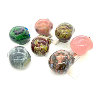 <span class=keywords><strong>Calaveras</strong></span> talladas a mano naturales de alta calidad al por mayor Cristal curativo pulido <span class=keywords><strong>Calaveras</strong></span> alienígenas de <span class=keywords><strong>tres</strong></span> ojos - Product Image 3