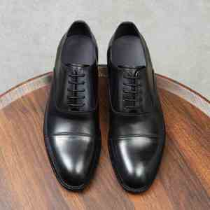 Chaussures décontractées italiennes de luxe en cuir personnalisées à bout pointu pour occasions formelles – Chaussures pour hommes - Product Image 1
