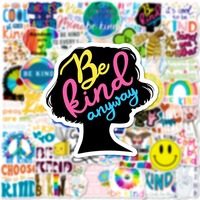 50 autocollants « Be Kind » imperméables avec citations inspirantes pour journal, carnet, skateboard, téléphone, bouteille d'eau, décoration DIY, cadeau
