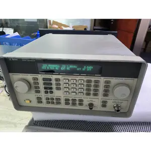 Generatore di segnale HP/Agilent 8648C 100KHz-3200MHz usato