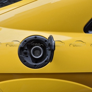 Cerrador de Puerta Suave de Fibra de Carbono Seca de Alta Calidad, Tapa de Tanque de Combustible/Gasolina para Audi TT TTRS MK3 2015-2021, Tuning Automotriz - Product Image 4