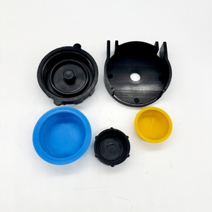05569 Cubiertas Protectoras de Polvo de Plástico de Nylon Personalizadas para Piezas Irregulares con Hebillas para Herrajes Mecánicos - Product Image 1