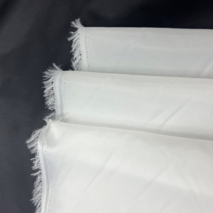 <span class=keywords><strong>Pas</strong></span> <span class=keywords><strong>cher</strong></span> prix 180t Polyester <span class=keywords><strong>taffetas</strong></span> tissu plaine teint <span class=keywords><strong>taffetas</strong></span> doublure tissu 70G - Product Image 1